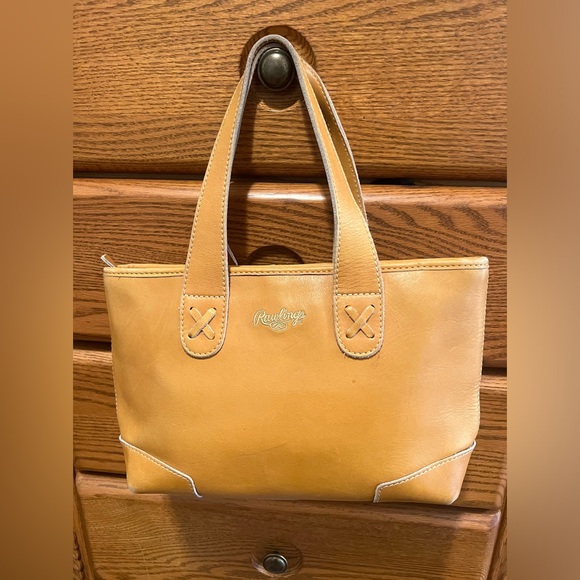 Vintage Rawlings, leather woman’s handbag - Picture 1 of 8